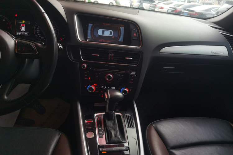 Used Audi Q5 2017 40 TFSI Technology Edition
