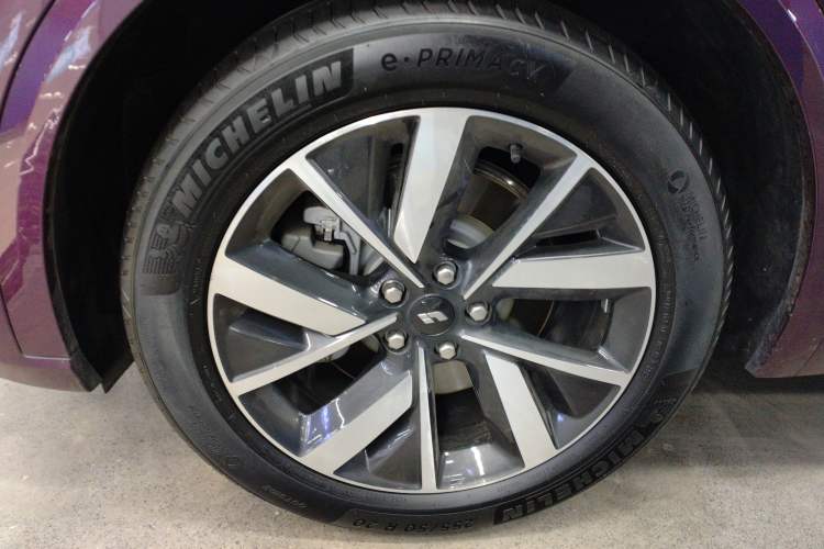 Used Li Auto L8 2023 Air model