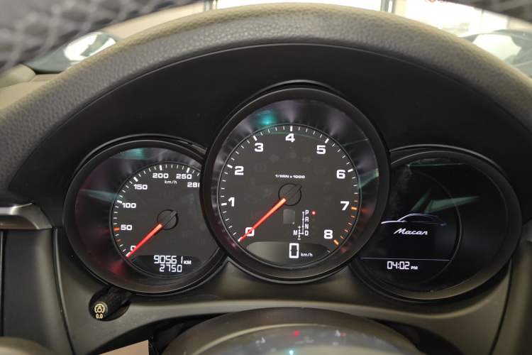 Used Porsche Macan 2018 Macan 2.0T