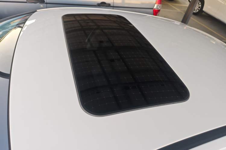 Used Hyundai Elantra 2023 1.5L CVT LUX Prestige Edition
