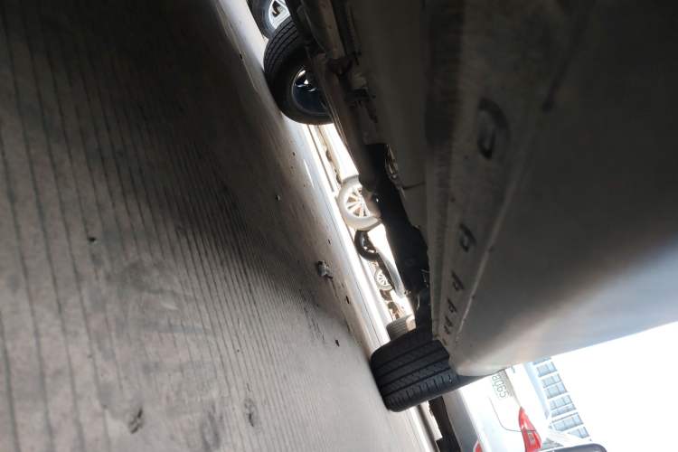 Used Chery Tiggo 8 L 2024 2.0T Two-Wheel Drive Prestige Version 5 Seats
