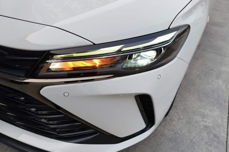 Used Chevrolet Monza 2023 1.5L Dual-Clutch WOW Enjoyment Edition
