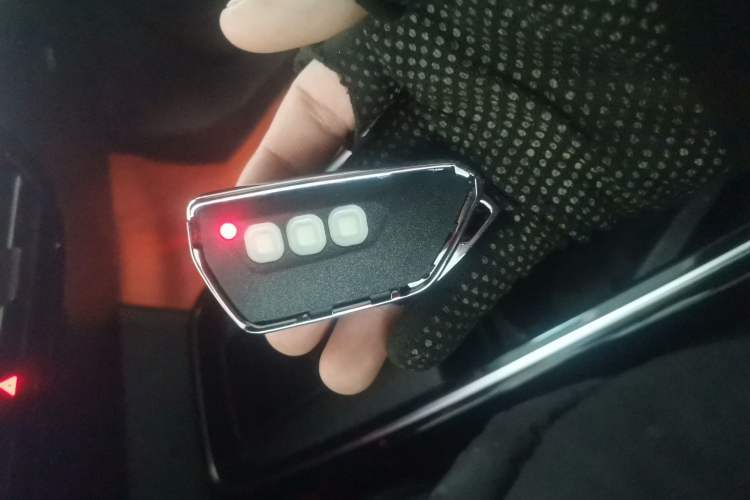 Used Volkswagen ID.4 X 2025 Smart Version Pure & Intelligent Enjoyment Edition
