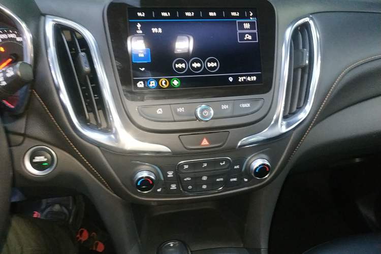 Used Chevrolet Equinox 2019 535T Automatic YuJie Edition China V Standard