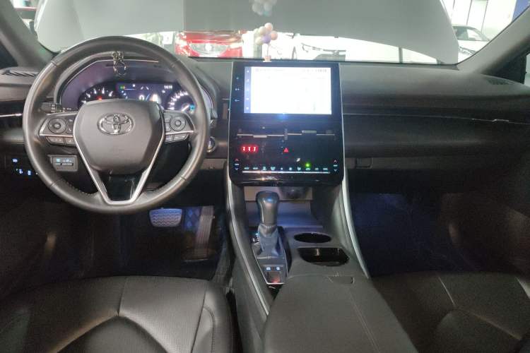 Used Toyota Avalon 2022 2.0L Luxury Edition