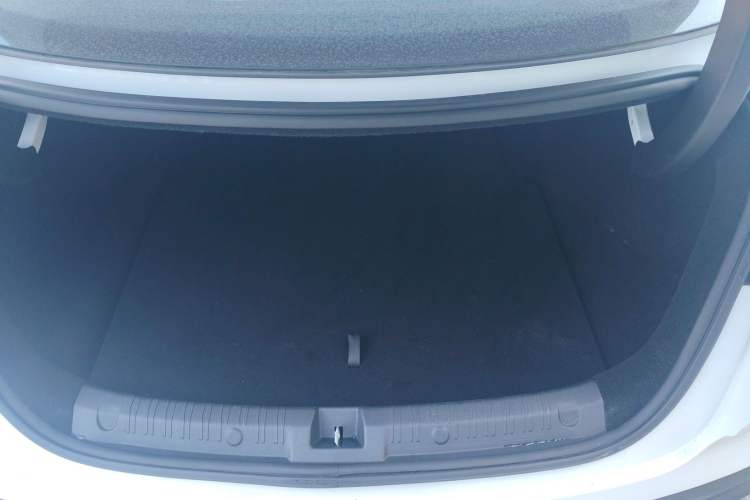 Used BYD Qin L 2025 DM-i Smart Drive 120KM Superior Model