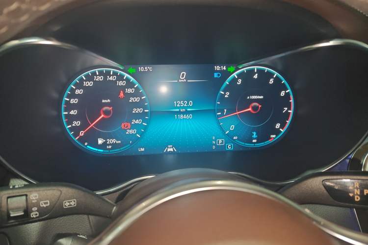 Used Mercedes-Benz GLC 2020 Facelift GLC 300 L 4MATIC Dynamic Edition
