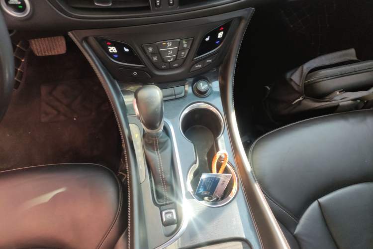 Used Buick Envision 2017 20T Two-Wheel Drive Elite Version
