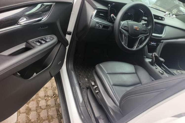 Used Cadillac XT5 2020 Revised Version 28T Luxury Edition
