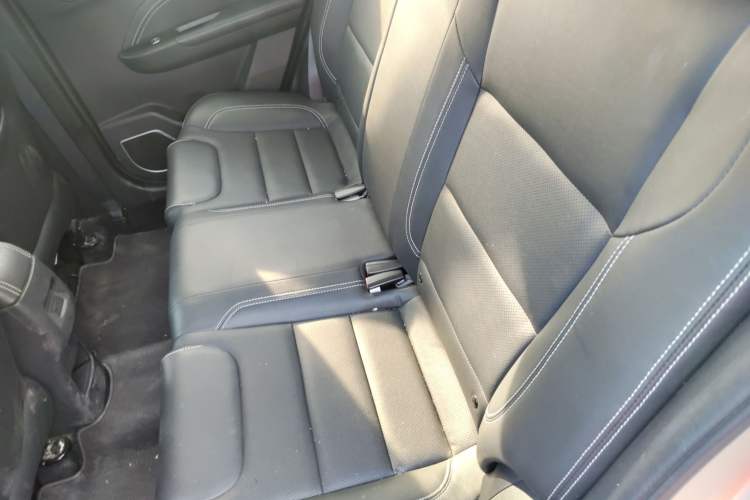 Used Geely Auto Vision X3 2017 1.5L Automatic Prestige Model
