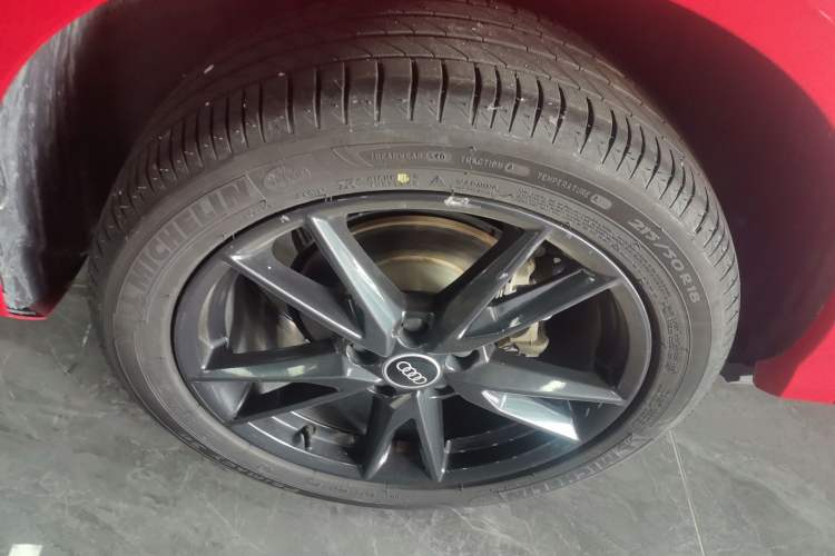 Used Audi Q2L 2022 35 TFSI Progressive Dynamic Edition
