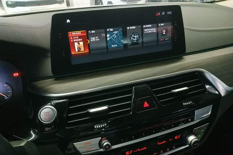 Used BMW 5 Series 2018 Revised Version 530Li Leading Edition Luxury Package
