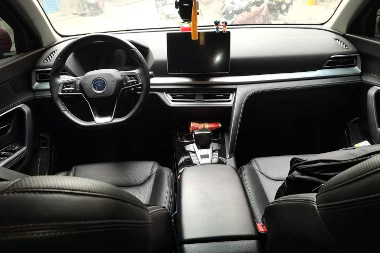 Used BYD Song Pro 2019 1.5T Automatic Prestige Model
