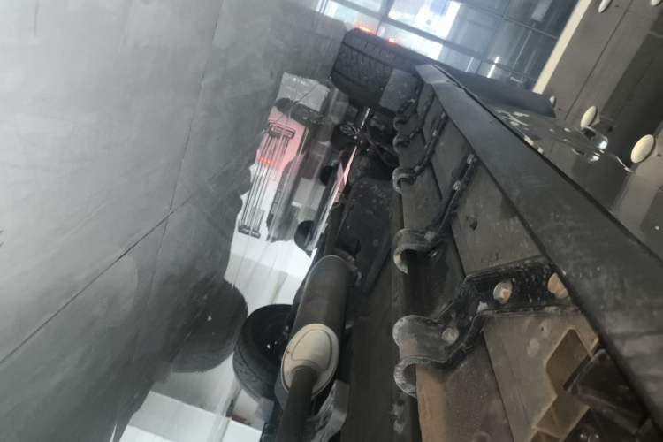 Used Jetour Traveler 2023 2.0T All-Wheel Drive Conquer PRO
