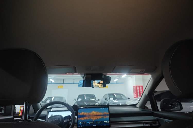 Used AION Y 2023 Younger
