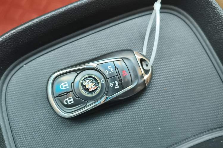 Used Buick GL8 2021 ES Land Cruiser 653T Luxury Edition
