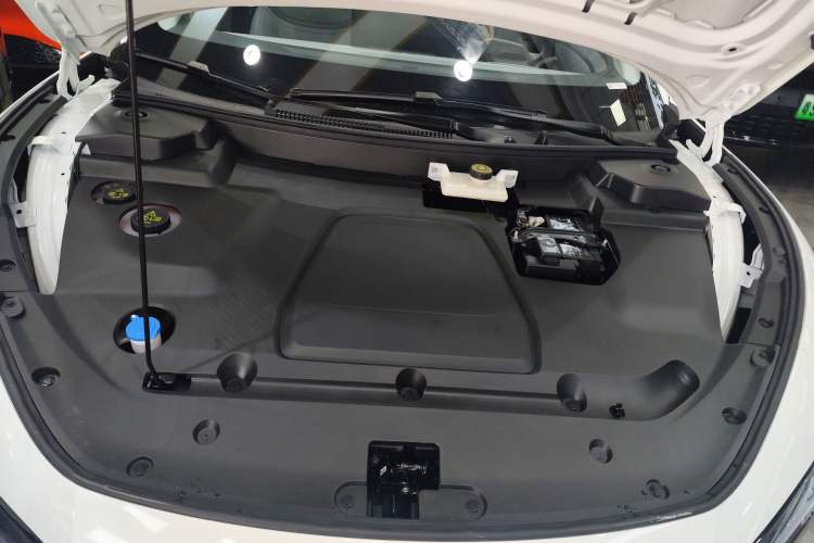 Used XPeng MONA M03 2024 620 with Ultra-Long Range