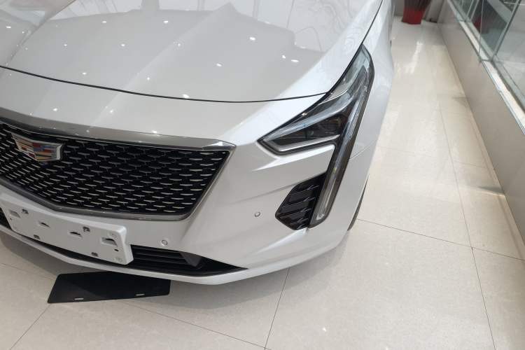 Used Cadillac CT6 2021 28T Luxury Version