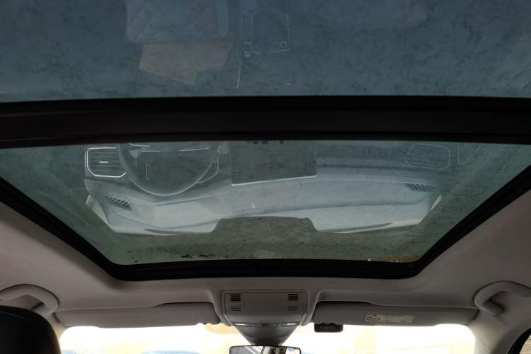 Used Volkswagen Tayron 2023 280TSI Two-Wheel-Drive Luxury Plus Advanced Version
