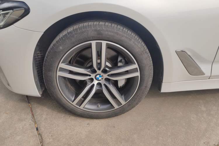 Used BMW 5 Series 2021 Restyled 530Li Leading Edition Luxury Package
