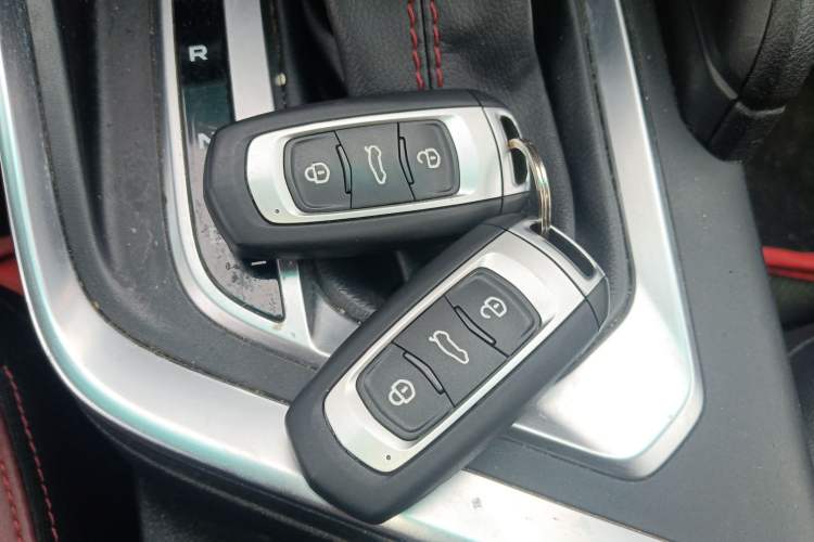 Used Geely Auto Vision X3 2021 PRO 1.5L CVT Deluxe Model