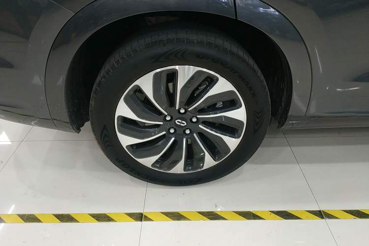 Used Hima AITO M7 2022 1.5T Four-Wheel Drive Luxury Edition
