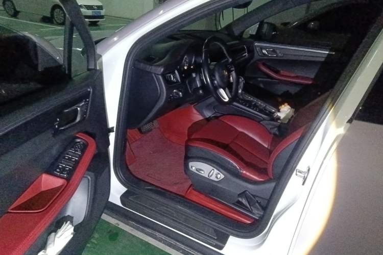 Used Porsche Macan 2017 Macan 2.0T