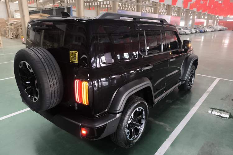 Used Tank 300 New Energy 2025 Hi4-T
