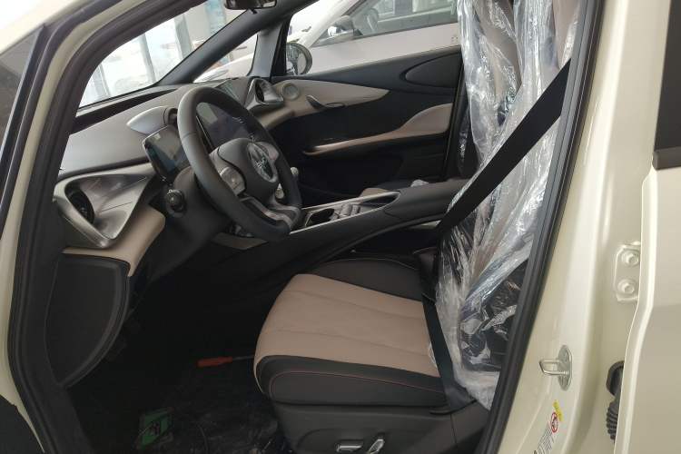 Used BYD Dolphin 2025 420km Free Edition
