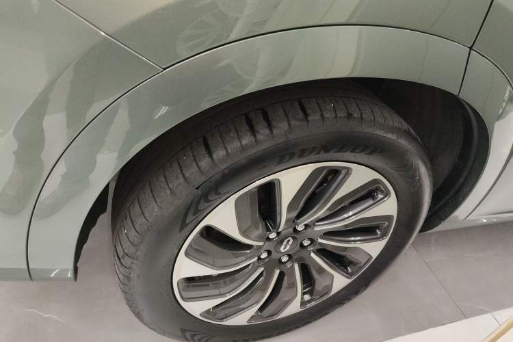 Used Hima AITO M7 2022 1.5T Four-Wheel Drive Luxury Edition
