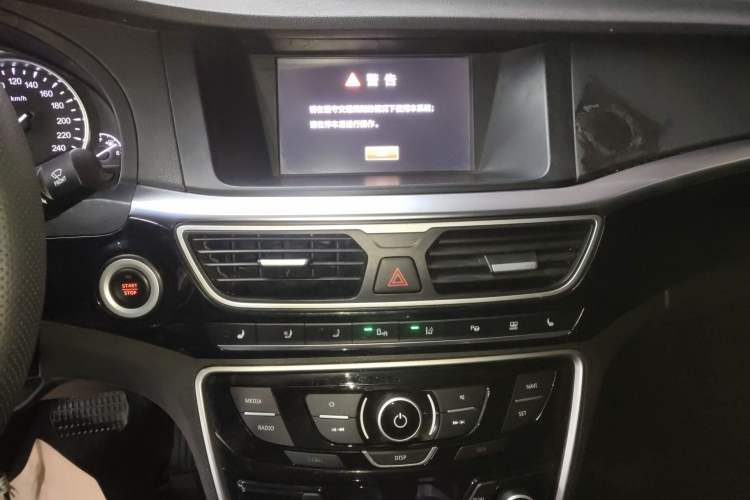 Used Geely Auto Emgrand GT 2015 1.8T Flagship Model