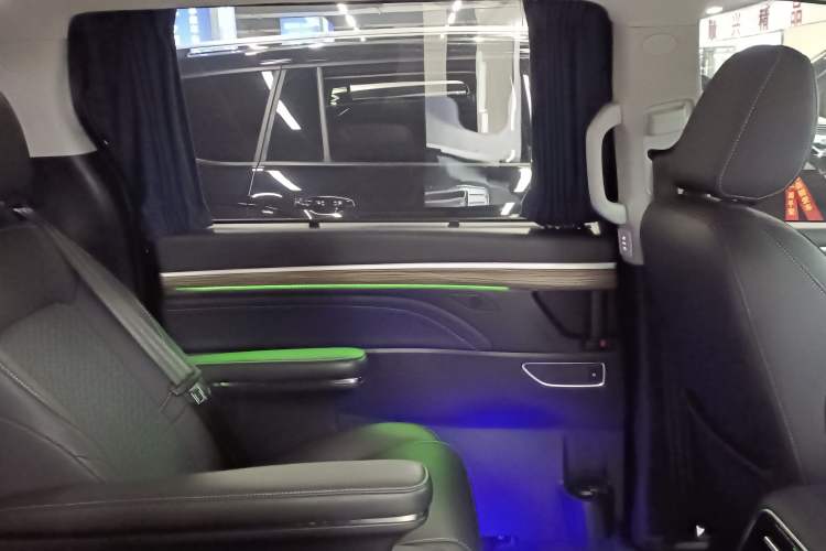 Used GAC Trumpchi M8 2023 Lingxiu Series 390T Luxury Edition
