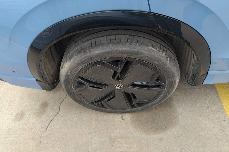 Used Volkswagen Tiguan L 2024 PRO 380TSI Four-Wheel Drive R-Line Prestige Edition
