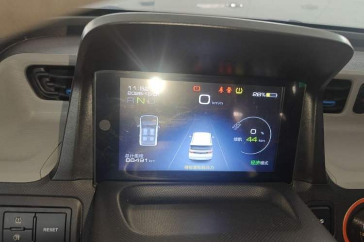 Used Wuling Hongguang MINIEV 2020 Enjoyment Model Lithium Iron Phosphate
