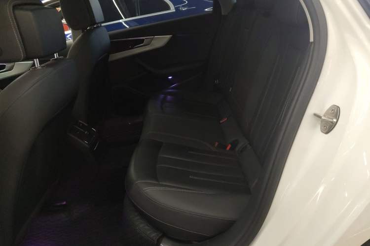 Used Audi A4L 2020 40 TFSI Fashion Dynamic Model
