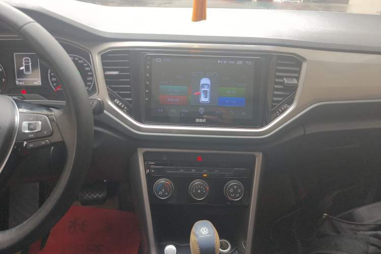 Used Volkswagen T-ROC 2019 230TSI DSG Two-Wheel-Drive Advanced Version China VI Standard