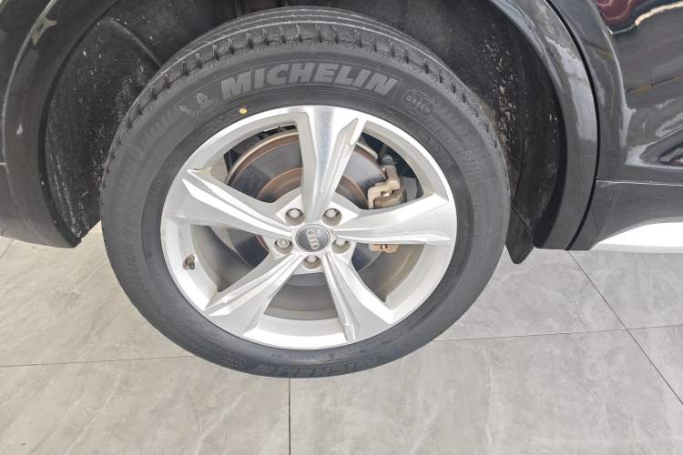 Used Audi Q5L 2020 Revised 40 TFSI Prestige Edition
