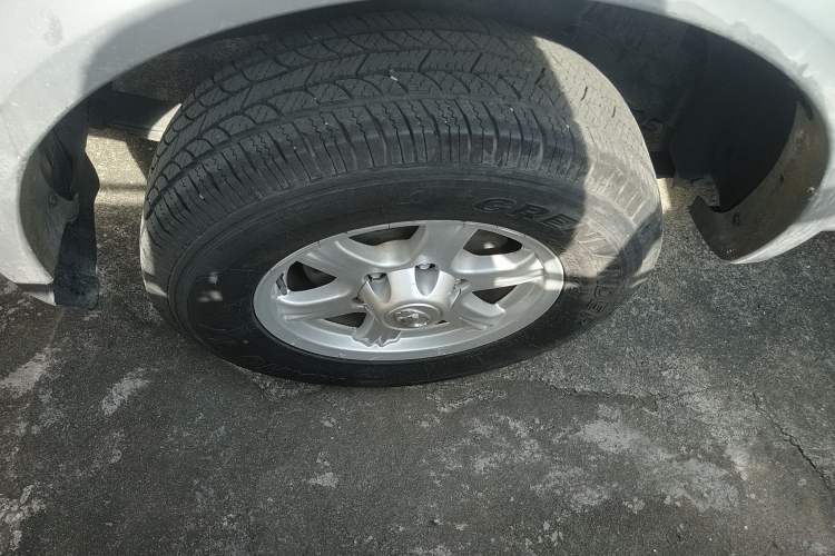 Used Great Wall Wingle 5 2017 2.0T European Version Diesel Two-Wheel Drive Advanced Large Double-Cab GW4D20E
