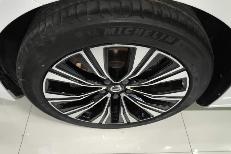 Used Volvo S60 2023 B4 Zhiyuan Luxury Edition