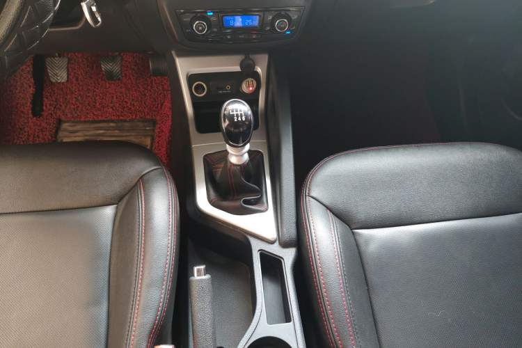 Used  Refine S3 2016 1.5L Manual Luxury Smart Version