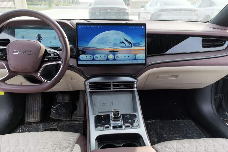 Used BYD Seal 2023 DM-i 1.5T 121km Flagship Model