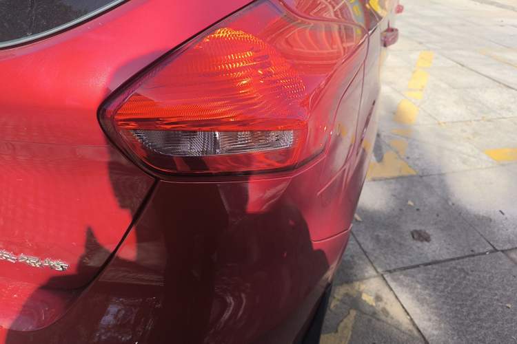 Used Ford Focus 2017 Hatchback 1.6L Automatic Comfort Plus SmartDrive Edition