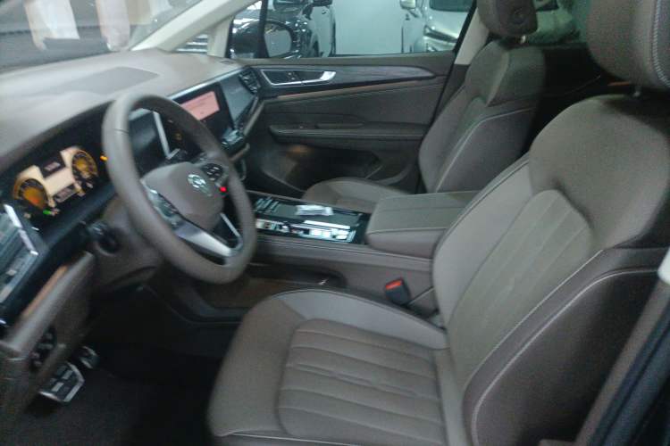 Used Volkswagen Viloran 2023 Revised Version 380TSI Luxury Edition
