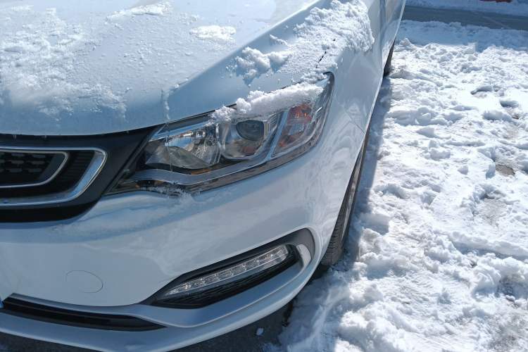 Used Geely Auto Vision 2019 Upgraded Model 1.5L CVT Luxury Version China VI Standard
