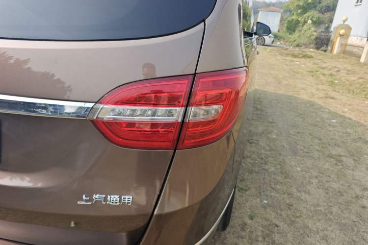 Used Buick GL8 2018 28T Comfort Model China VI Standard
