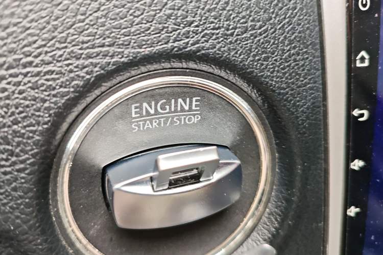 Used Volkswagen Magotan 2013 1.8TSI Luxury Model