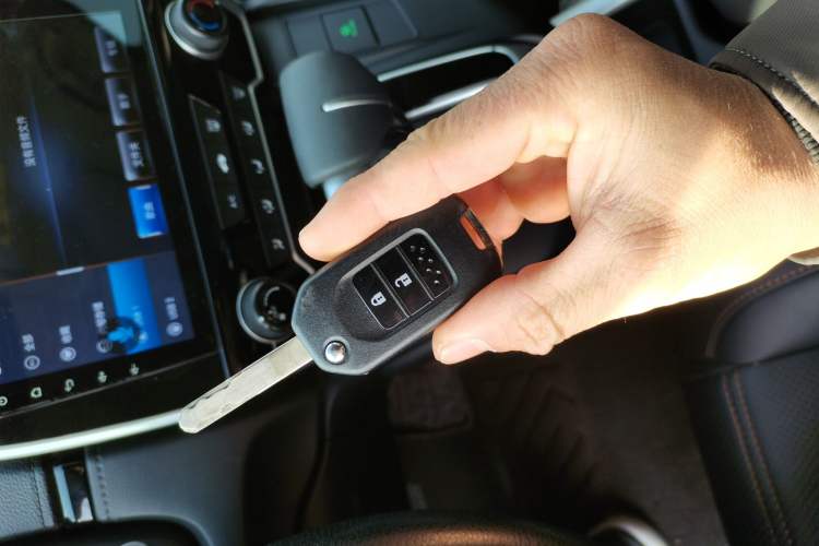 Used Honda CR-V 2021 240TURBO CVT 2WD Comfort Version
