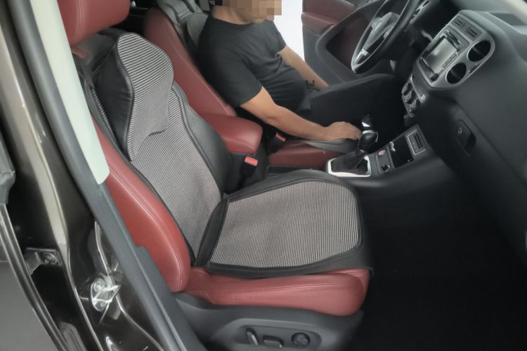 Used Volkswagen Tiguan 2015 2.0 TSI Automatic All-Wheel Drive Flagship Edition
