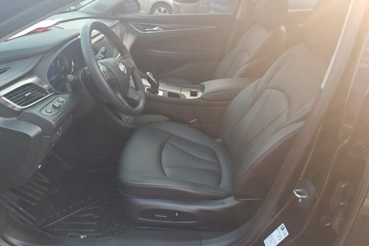 Used Buick LaCrosse 2022 652T Luxury Version