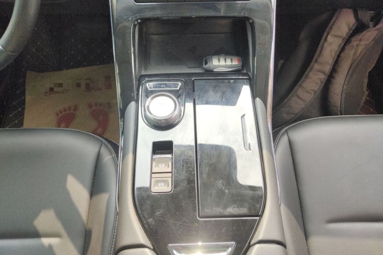 Used Haval H6 2024 1.5T Two-Wheel-Drive Classic Edition
